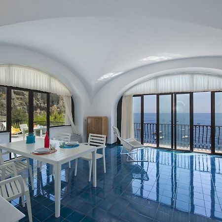 La Baia Villa Praiano Szoba fotó